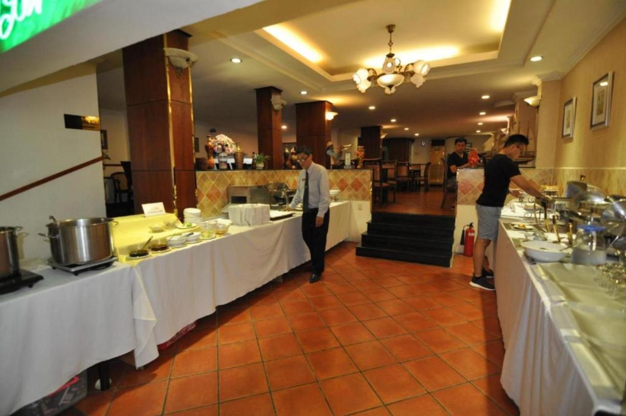Hanz Vuon Saigon Hotel Хошимин Екстериор снимка